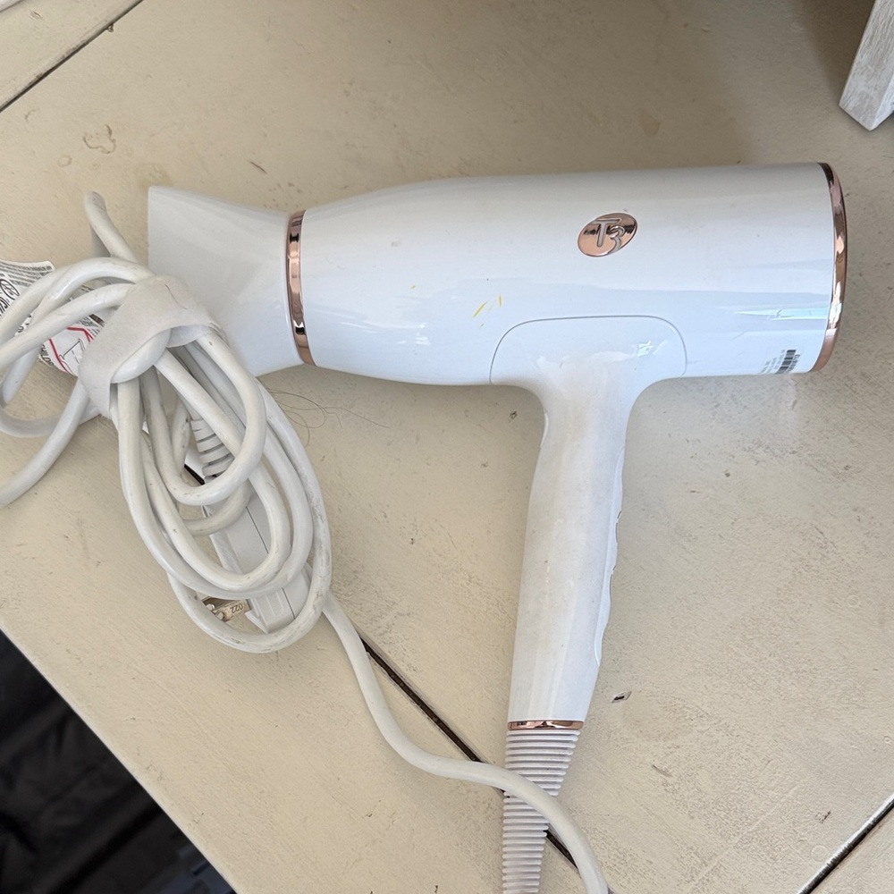 T3 Luxe White and Rose Gold Hair Dryer